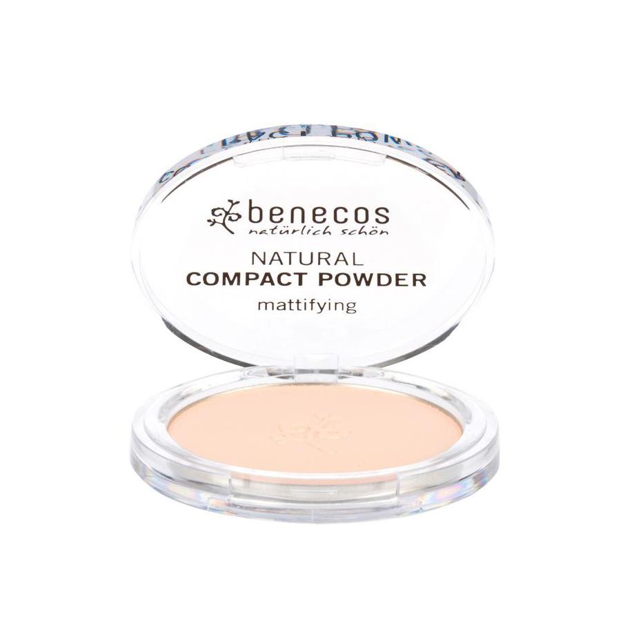 Compact powder porcellaine