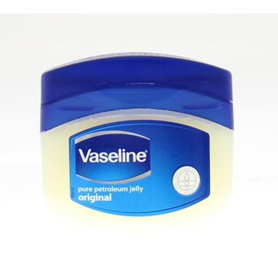 Petroleum jelly creme