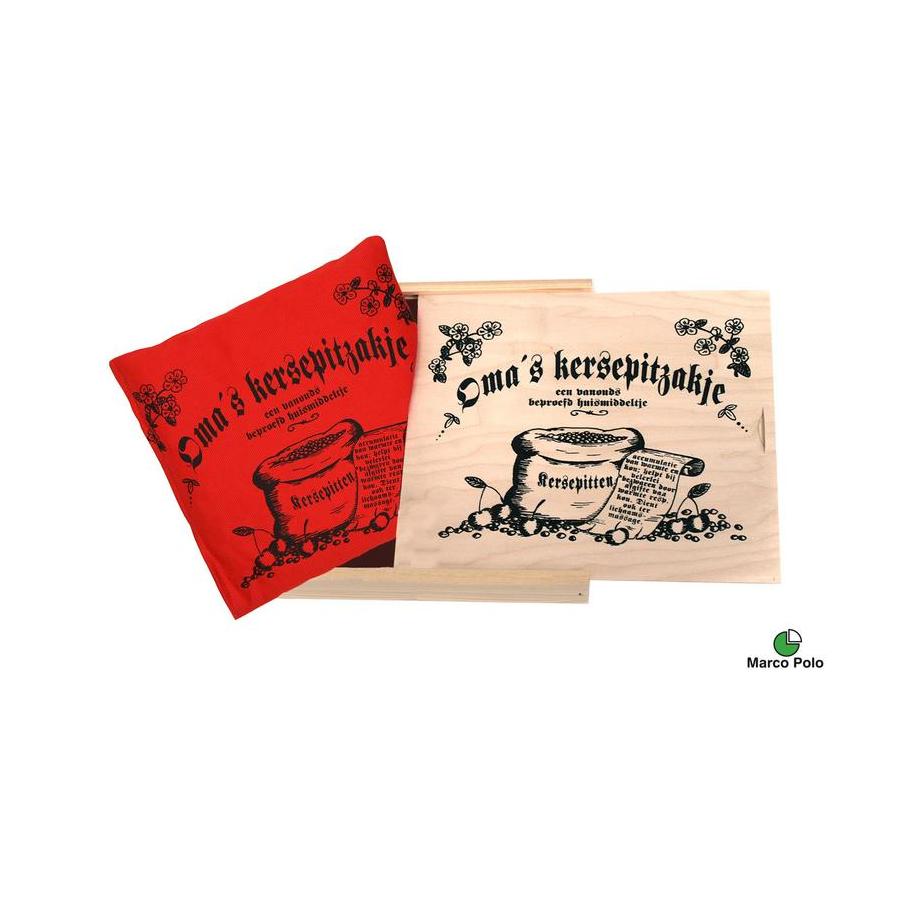 Kersenpitkussen oma's in kist
