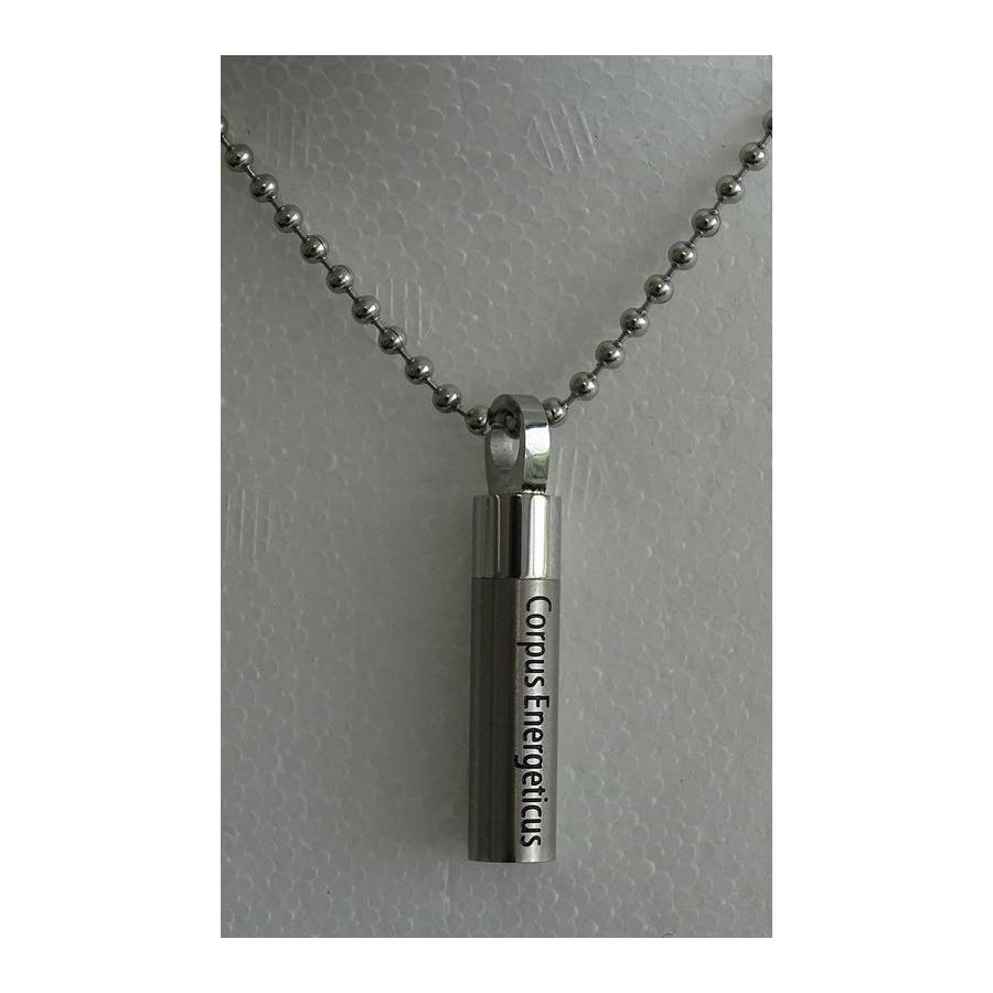 Corpus Energeticus metalen hanger met ketting