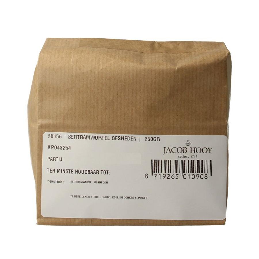 Bertramwortel gesneden