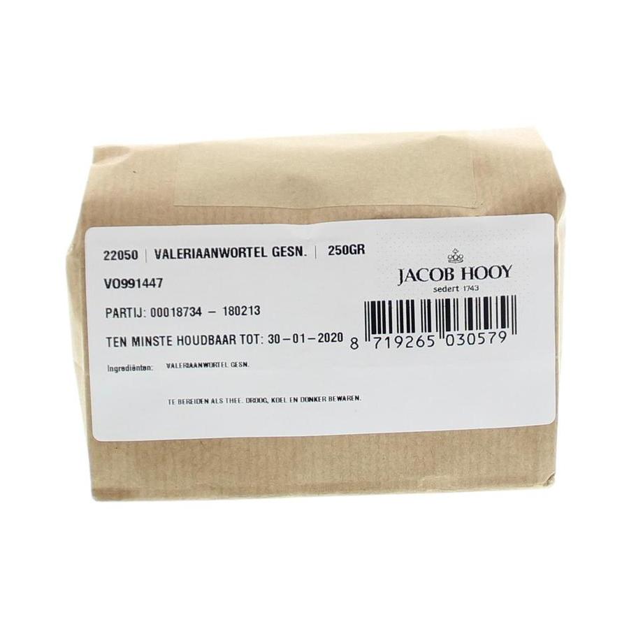 Valeriaanwortel gesneden